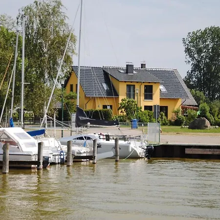 Semesterbostad Haus Saaler Bodden By Interhome Saal