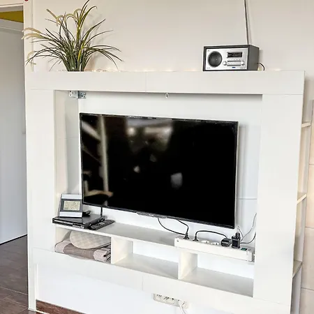 Semesterbostad Haus Saaler Bodden By Interhome *